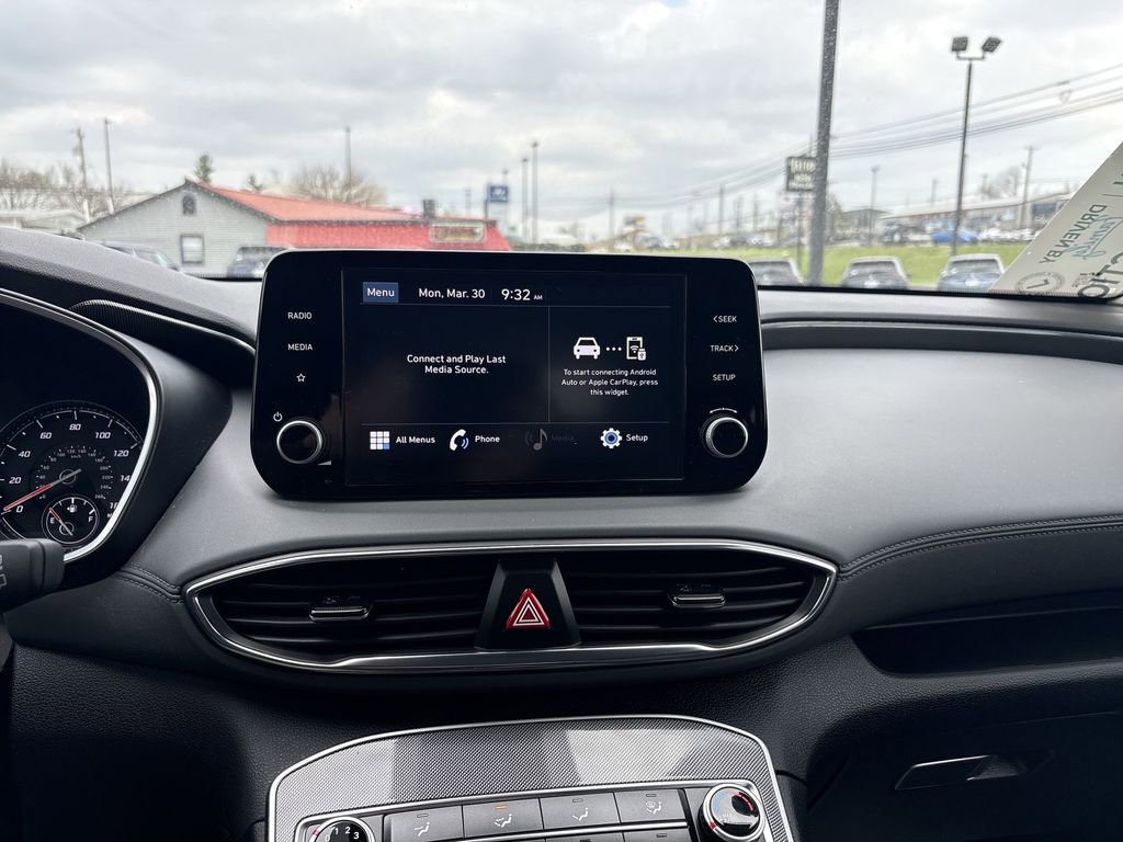 Certified 2023 Hyundai Santa Fe SE AWD/4WD image 12