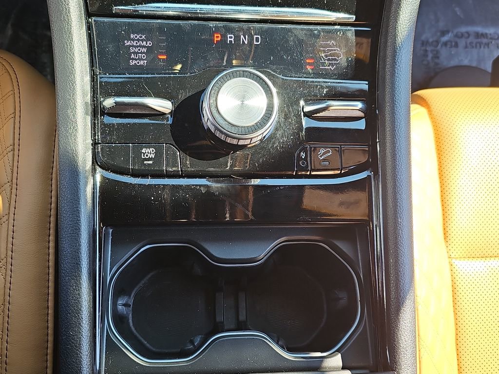 Certified 2022 Jeep Grand Cherokee Summit w/ Adv Protech Group IV image 26