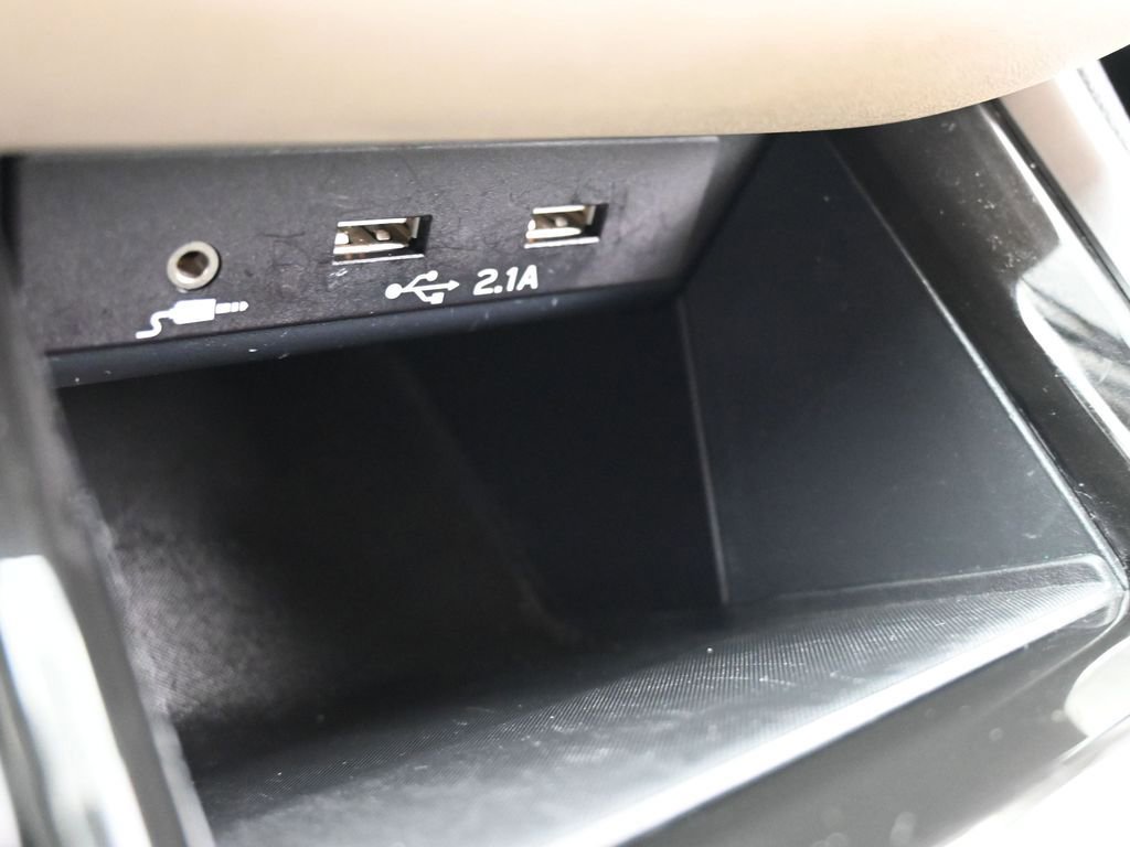 Used 2021 Subaru Outback Premium image 24