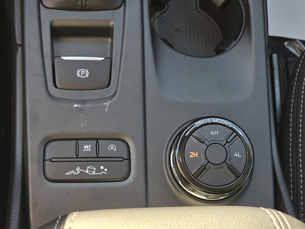 New 2025 Ford Ranger XLT w/ Equipment Group 301A High image 15