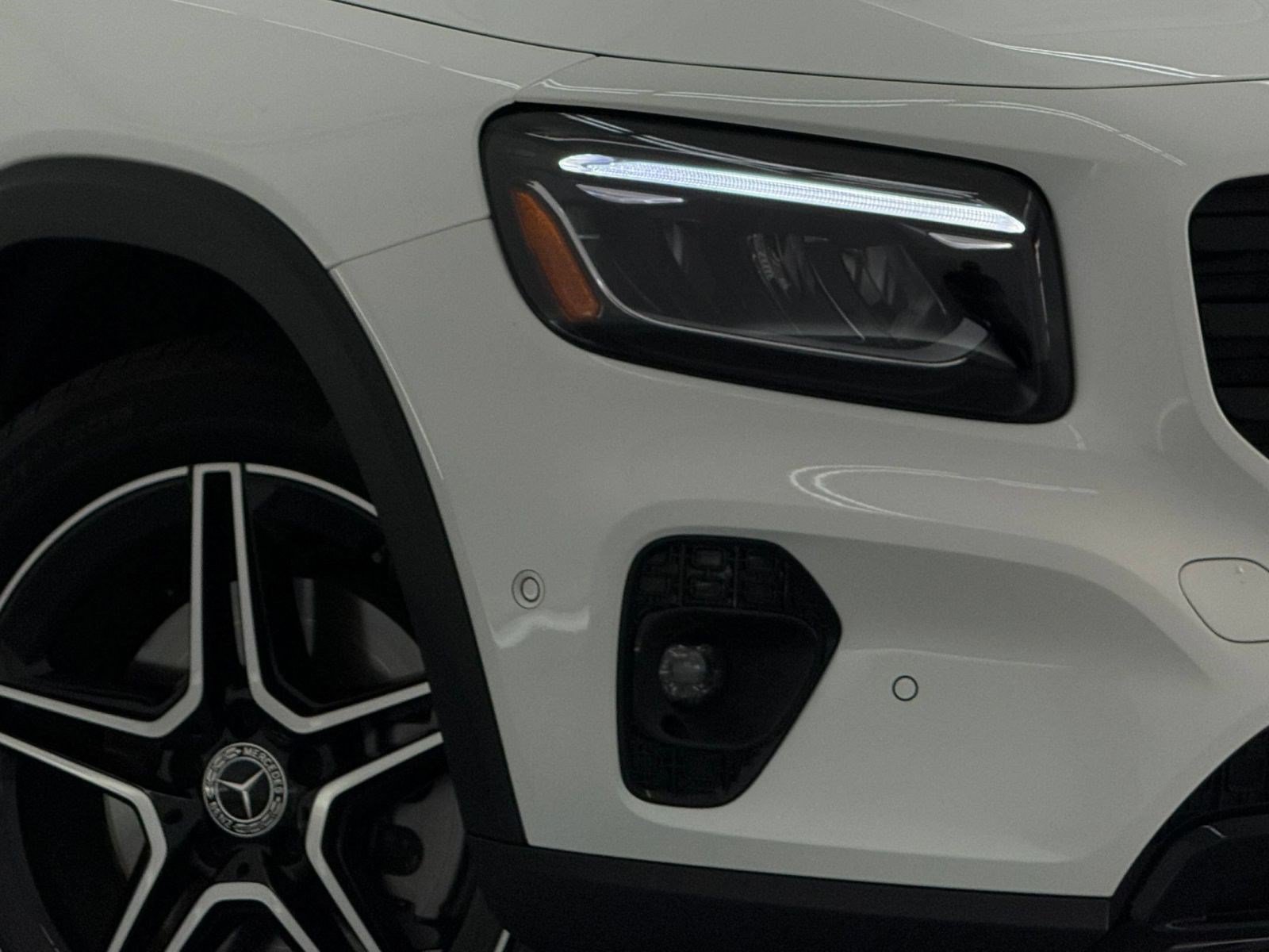 Used 2026 Mercedes-Benz GLB 250 image 10