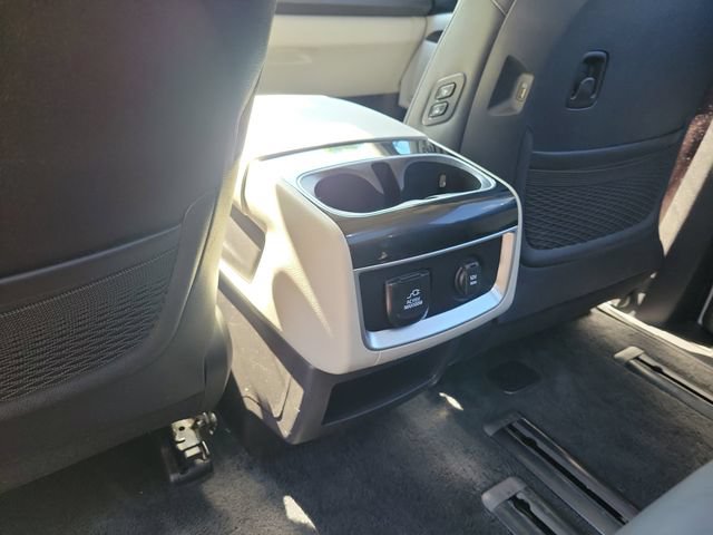 Used 2024 Kia Carnival SX Prestige FWD image 10