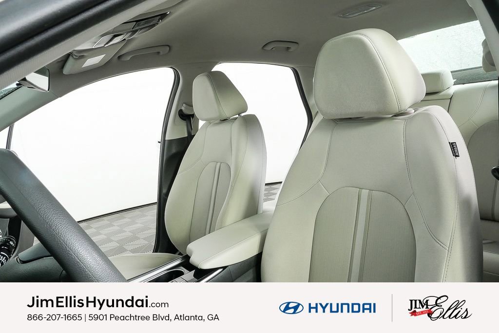 Certified 2023 Hyundai Sonata SEL w/ Cargo Package image 10