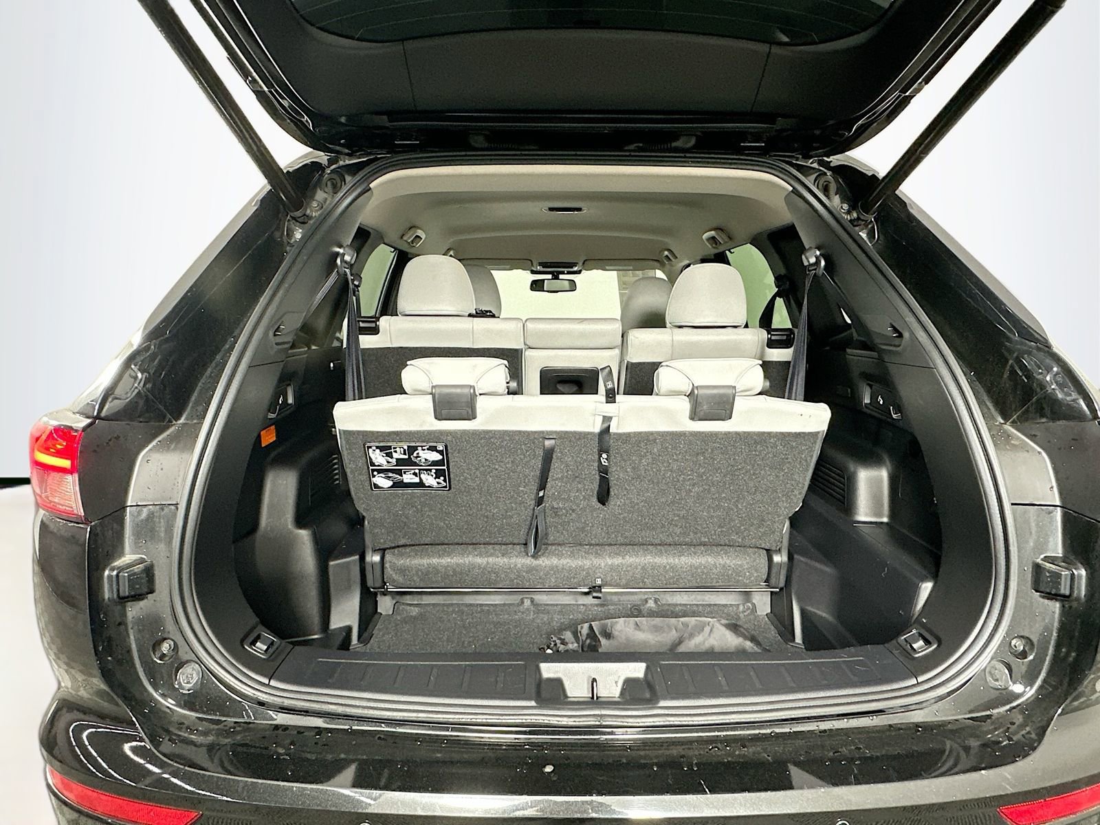 Used 2024 Mitsubishi Outlander SEL Black Edition image 27