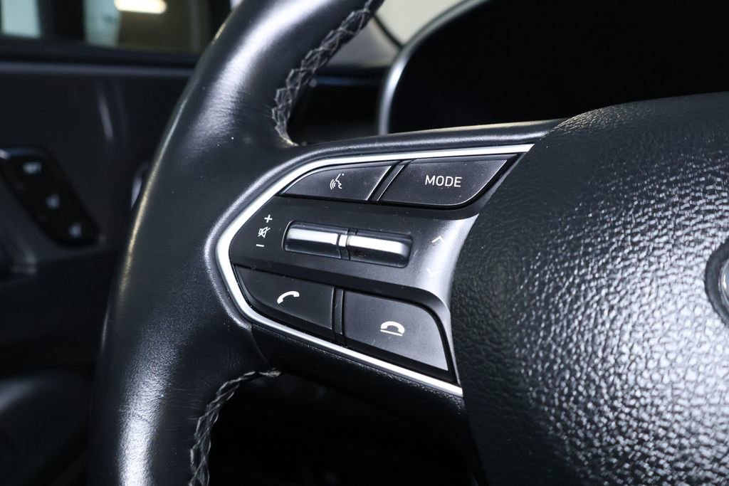 Used 2023 Hyundai Santa Fe Limited image 25