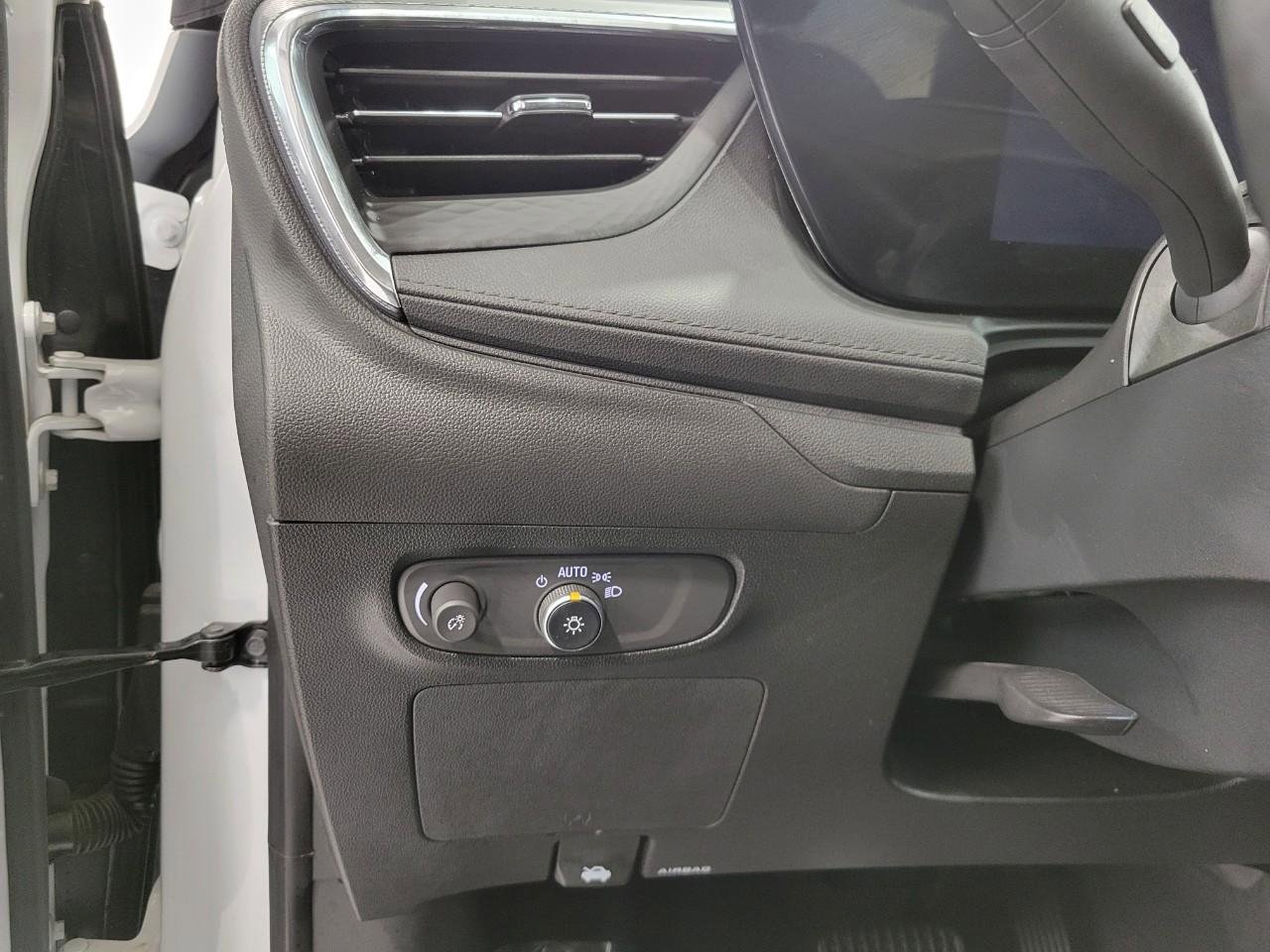 Used 2025 Buick Encore GX Preferred image 11