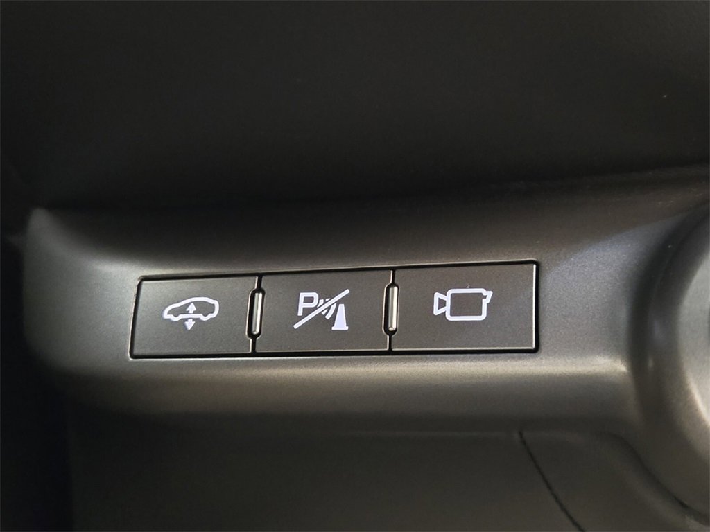 Used 2022 Ferrari 812 GTS image 37