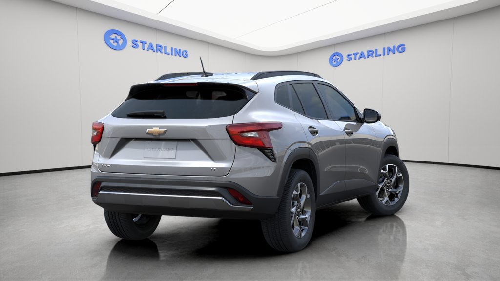 Used 2026 Chevrolet Trax LT FWD image 3