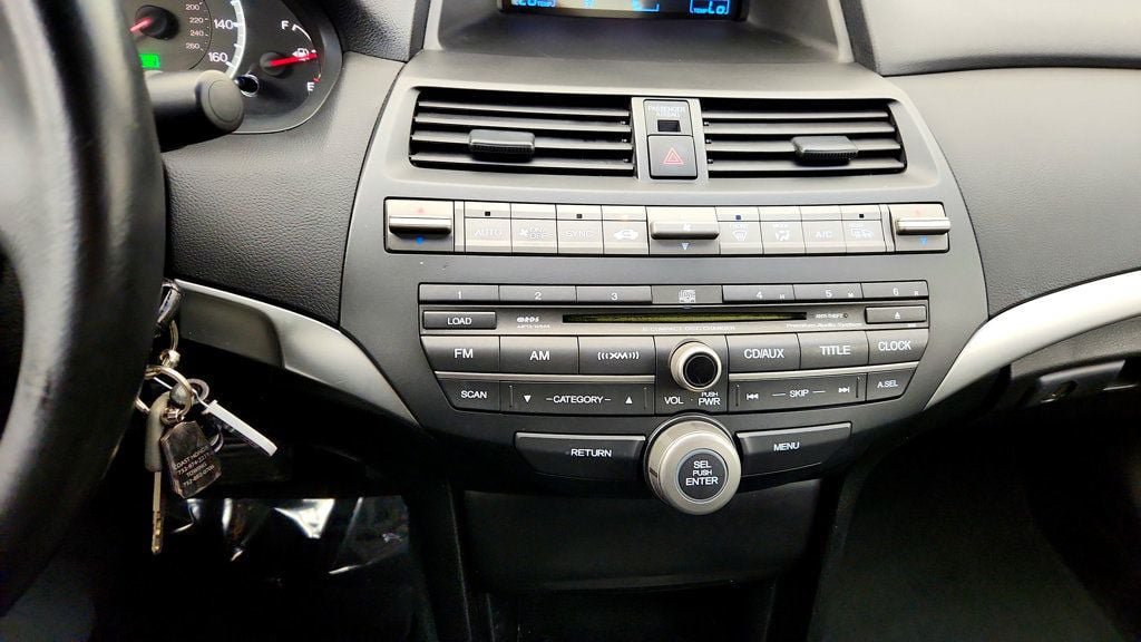 Used 2010 Honda Accord EX-L image 17