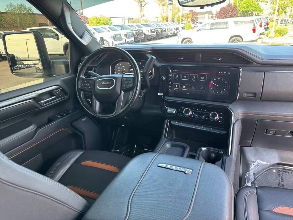 Used 2024 GMC Sierra 2500 AT4 w/ AT4 Premium Plus Package image 32