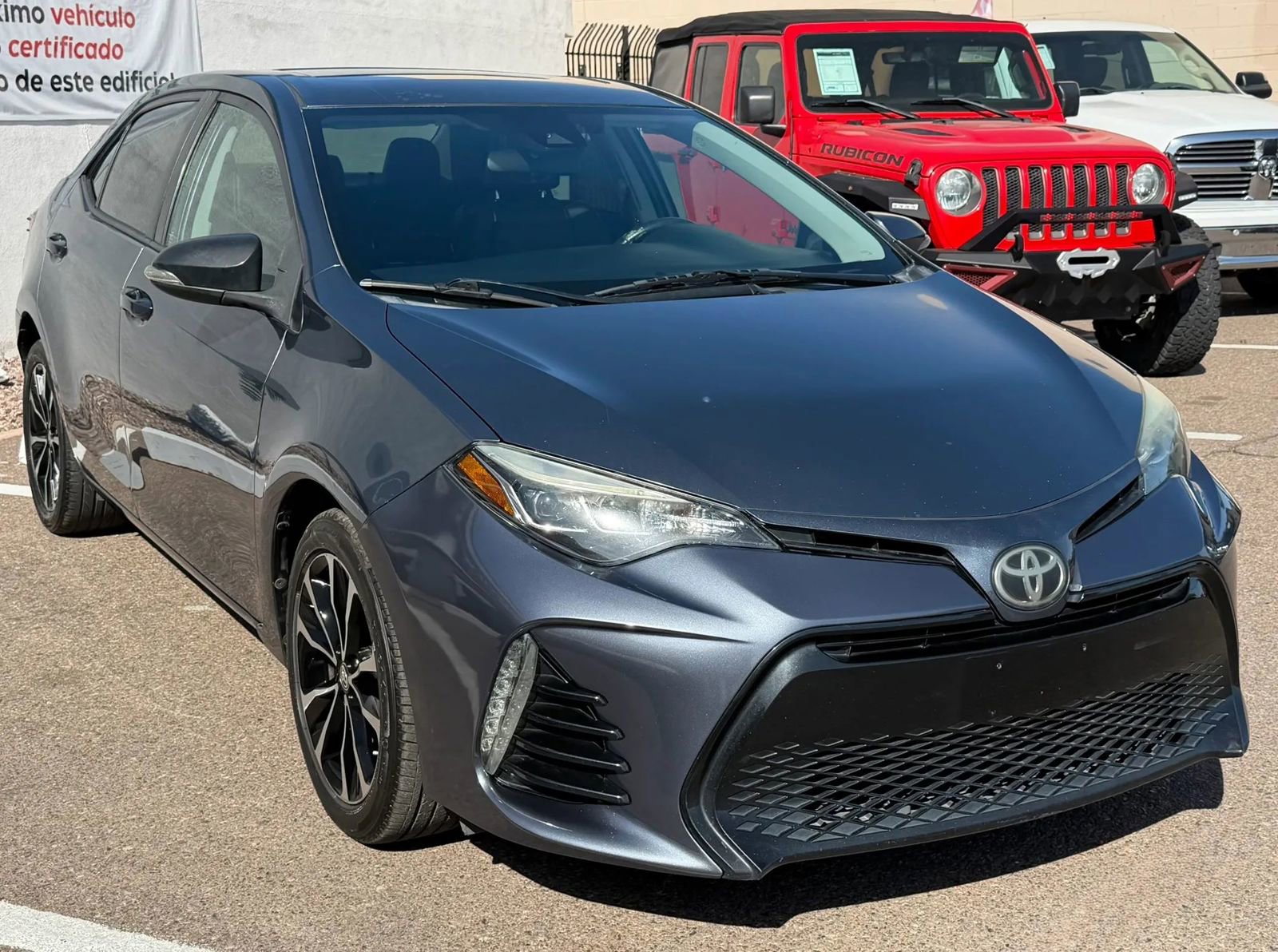 Used 2017 Toyota Corolla SE FWD image 4