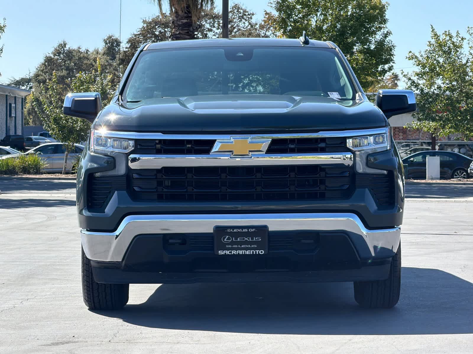 Used 2025 Chevrolet Silverado 1500 LT AWD/4WD image 10