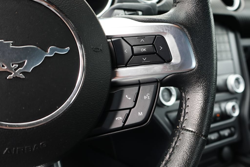 Used 2023 Ford Mustang Coupe RWD image 27