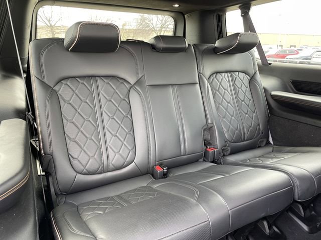 Used 2024 Jeep Grand Wagoneer L Series III image 27