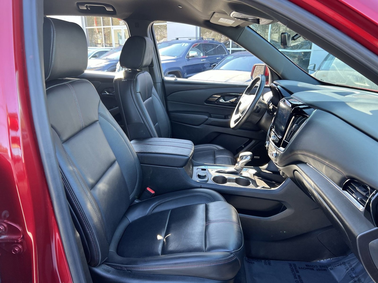 Used 2023 Chevrolet Traverse RS w/ LPO, Cargo Package image 27