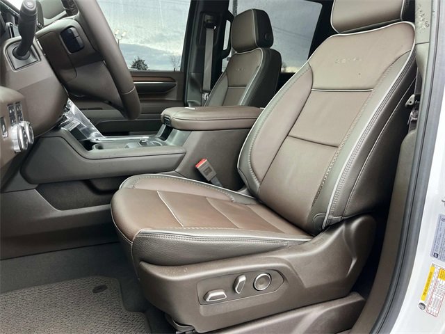 Used 2024 GMC Sierra 2500 Denali w/ Denali Reserve Package image 36