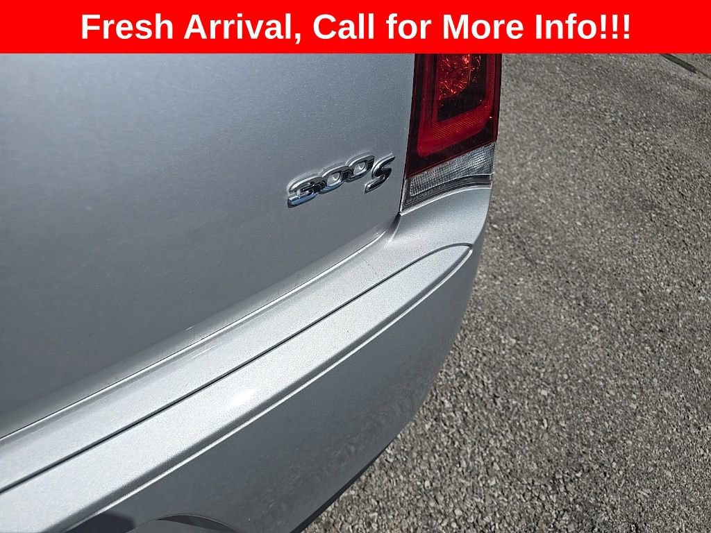 Used 2019 Chrysler 300 S RWD image 19