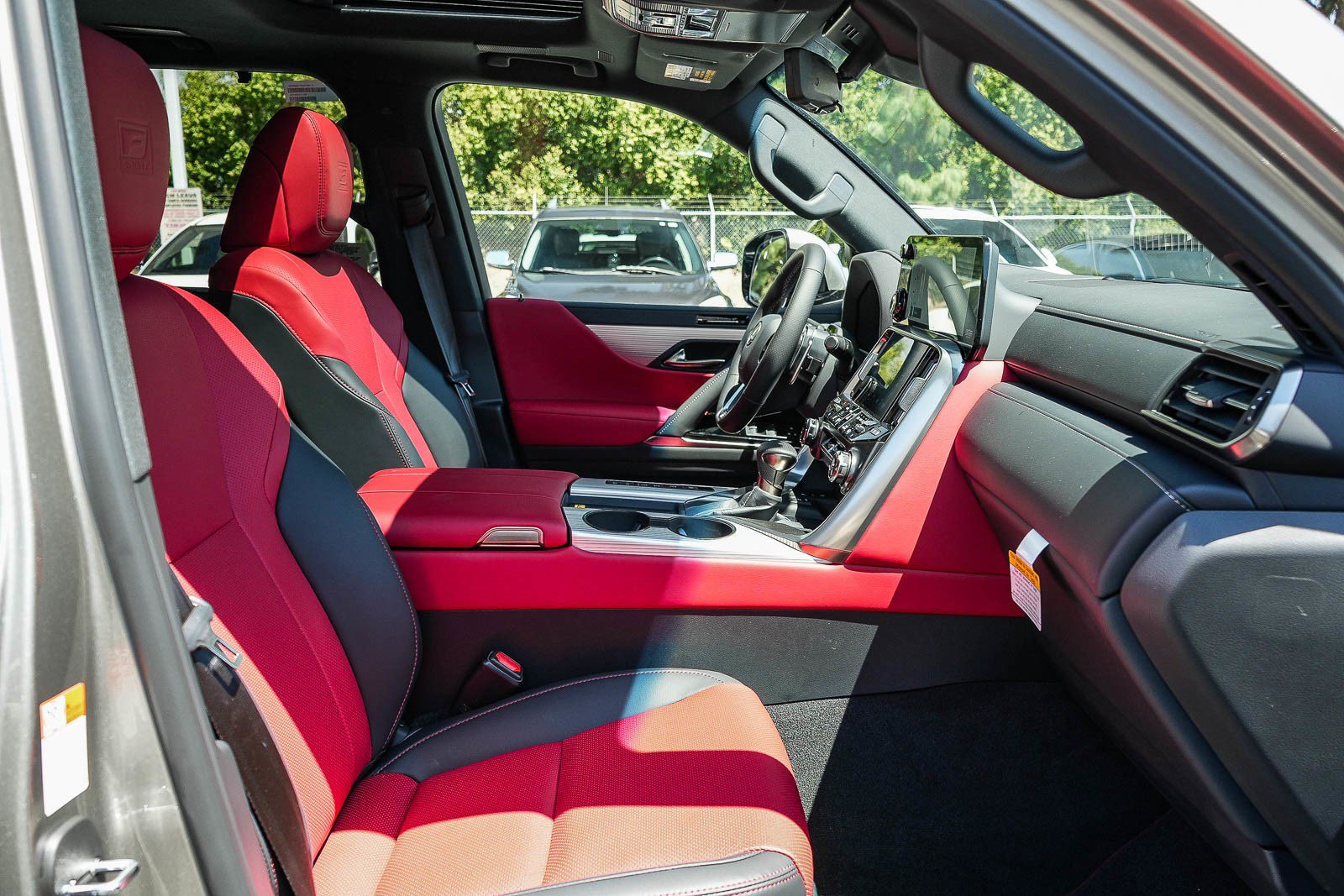 New 2026 Lexus LX 600 F Sport AWD/4WD image 17