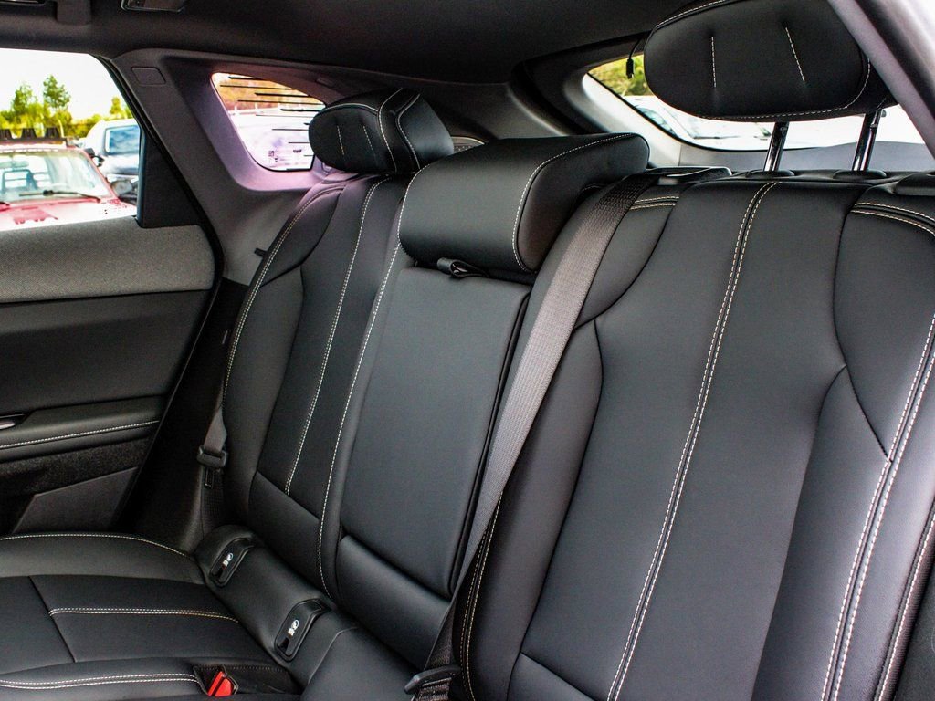 Used 2025 Cadillac Optiq Luxury 1 image 34