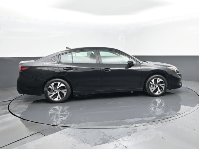 Used 2025 Subaru Legacy Premium AWD/4WD image 4