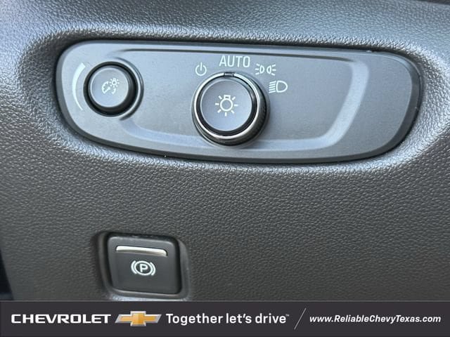 Used 2020 Chevrolet Blazer LT FWD image 30