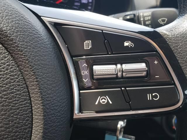 Used 2023 Kia Forte LXS FWD image 14