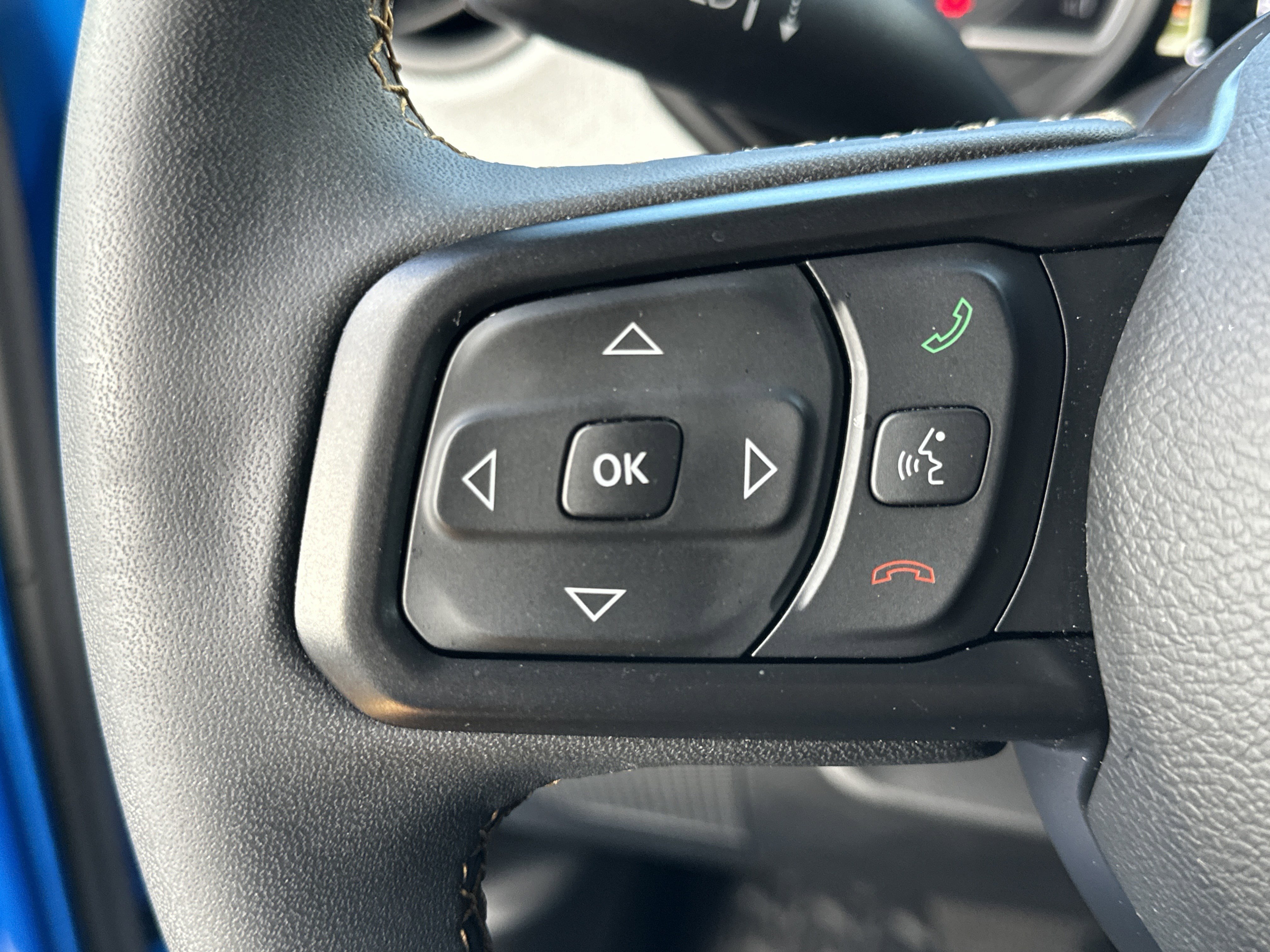 Used 2024 Jeep Gladiator Sport image 24