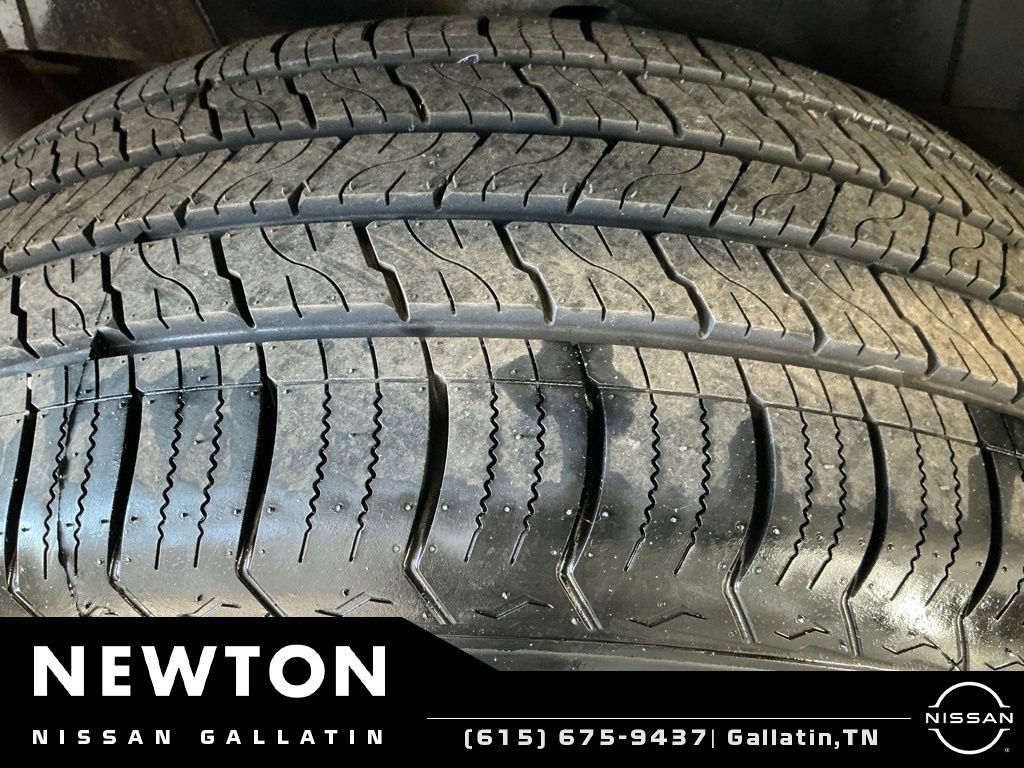 Used 2013 Chevrolet Avalanche LS w/ All-Star Edition RWD image 44
