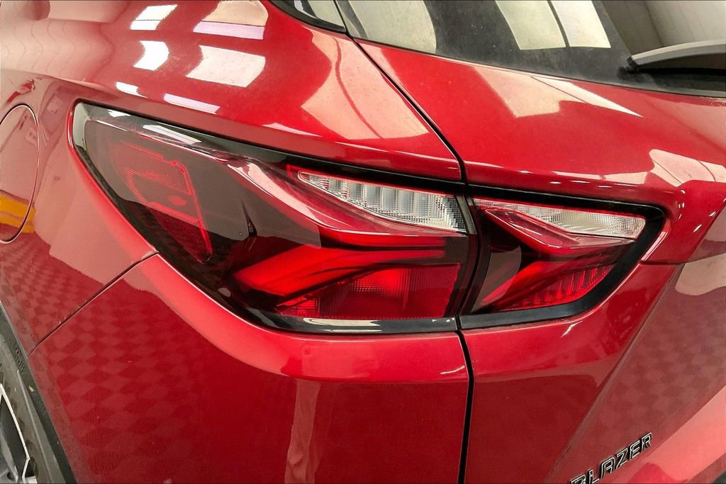 Used 2022 Chevrolet Blazer RS FWD image 24