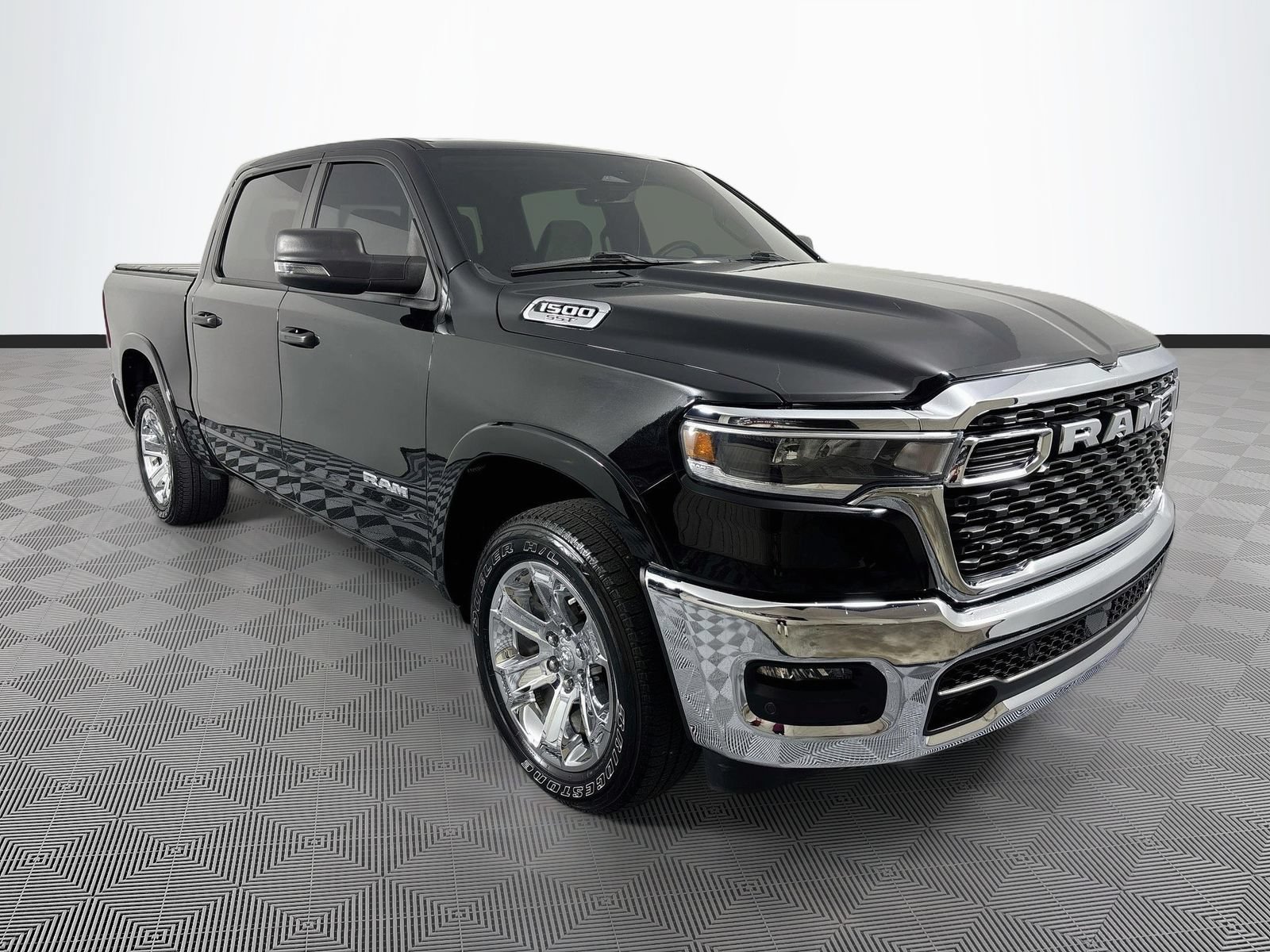 Used 2025 RAM 1500 Big Horn AWD/4WD image 1