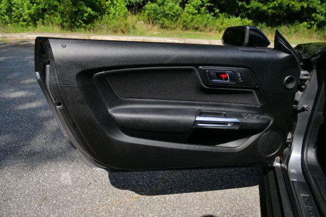 Used 2021 Ford Mustang GT RWD image 26