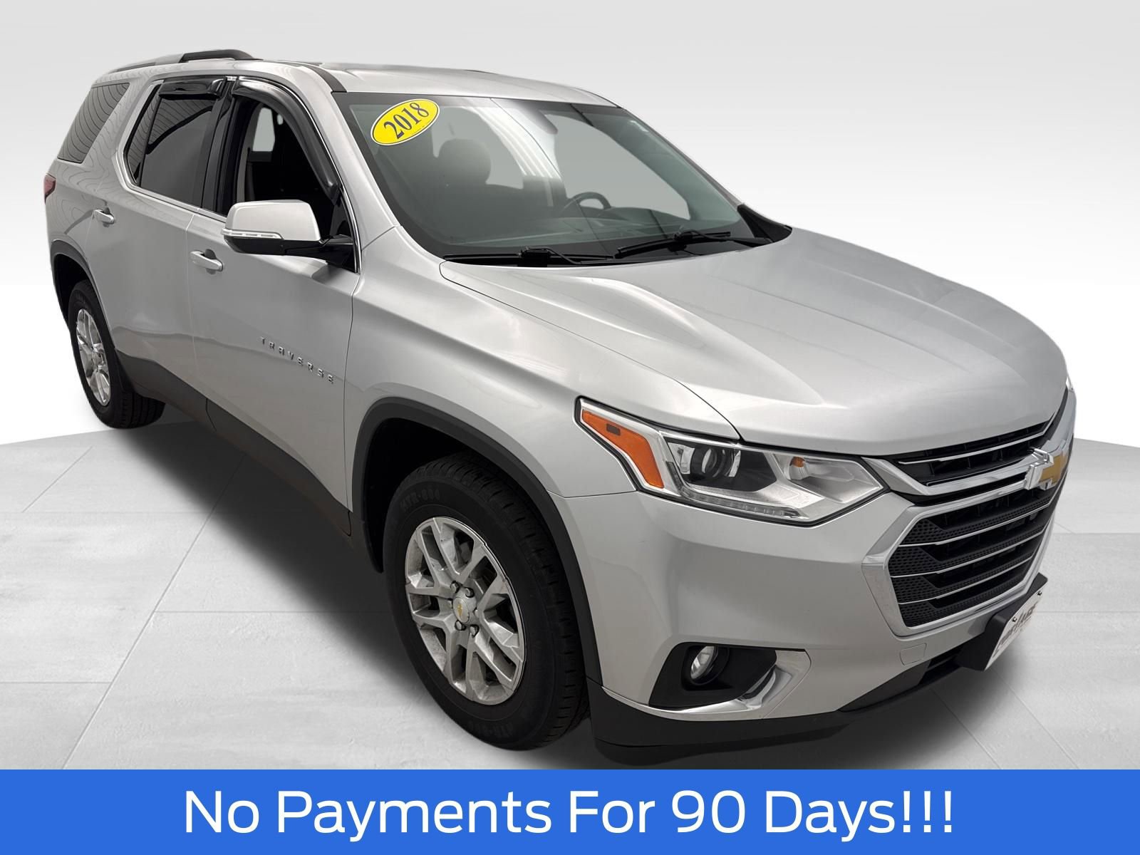 Used 2018 Chevrolet Traverse LT image 1