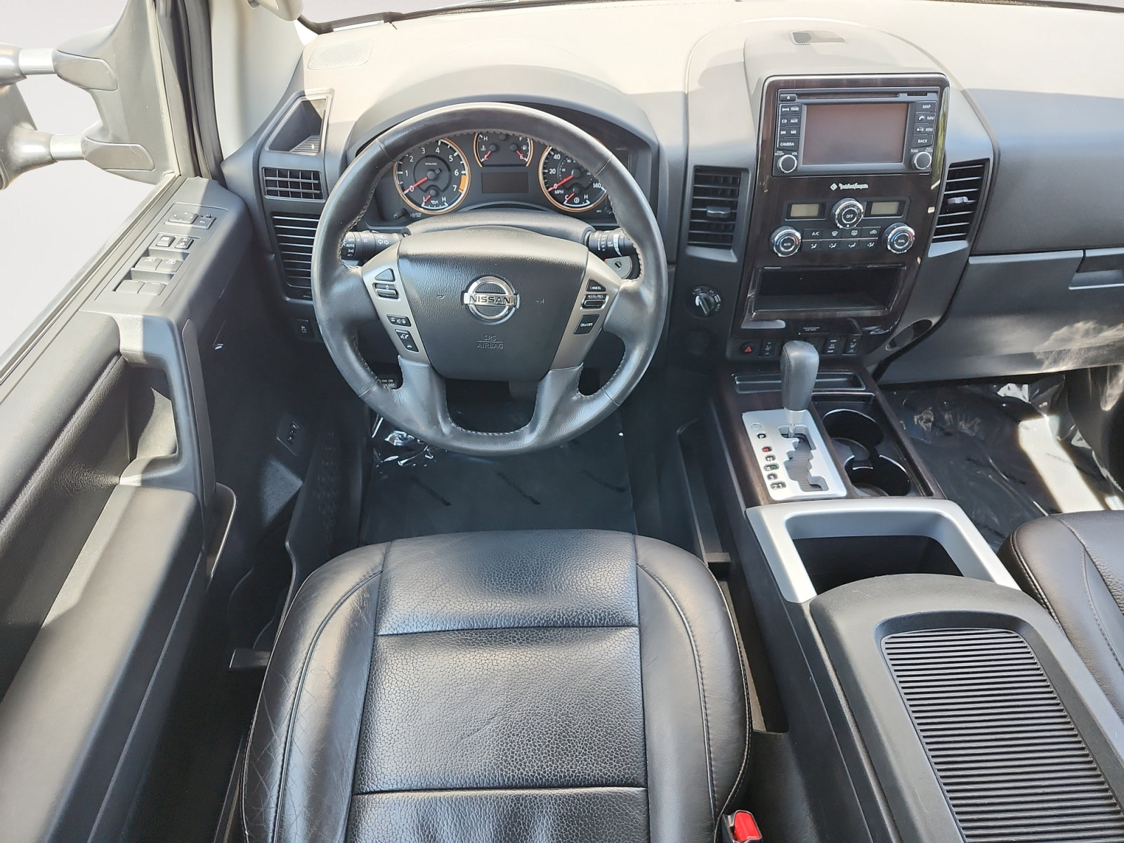Used 2014 Nissan Titan SL w/ SL Max Utility Package AWD/4WD image 10