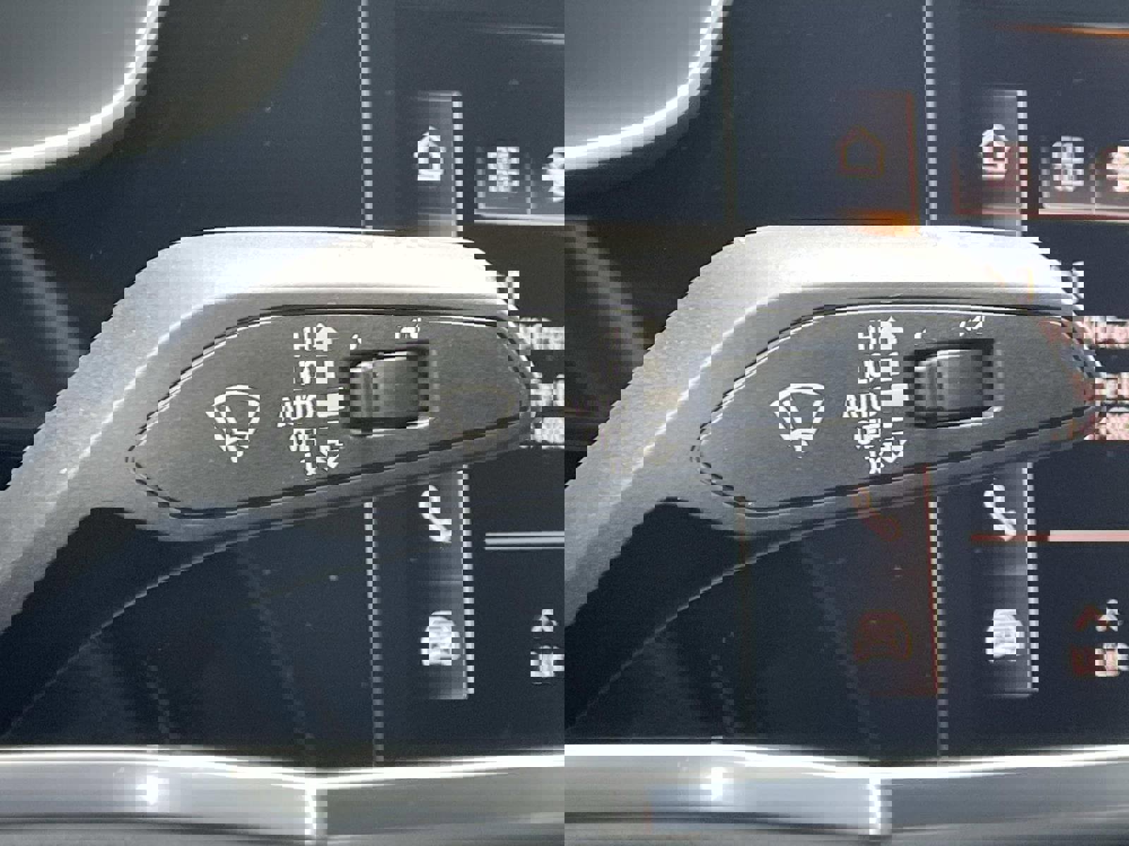 Used 2025 Audi Q3 2.0T Premium Plus w/ Premium Plus Package image 27