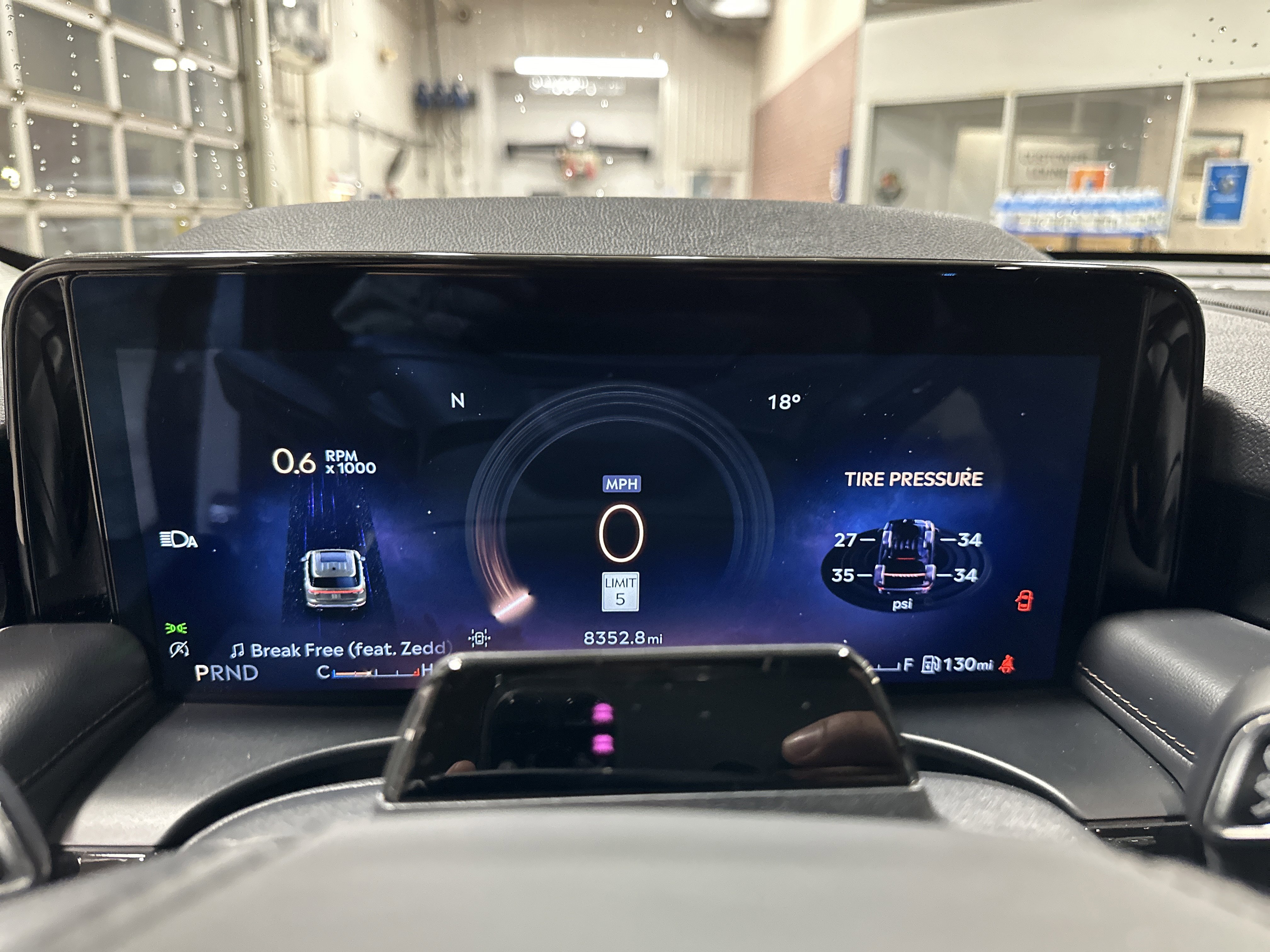 Used 2025 Lincoln Aviator Reserve w/ Equipment Group 201A image 24