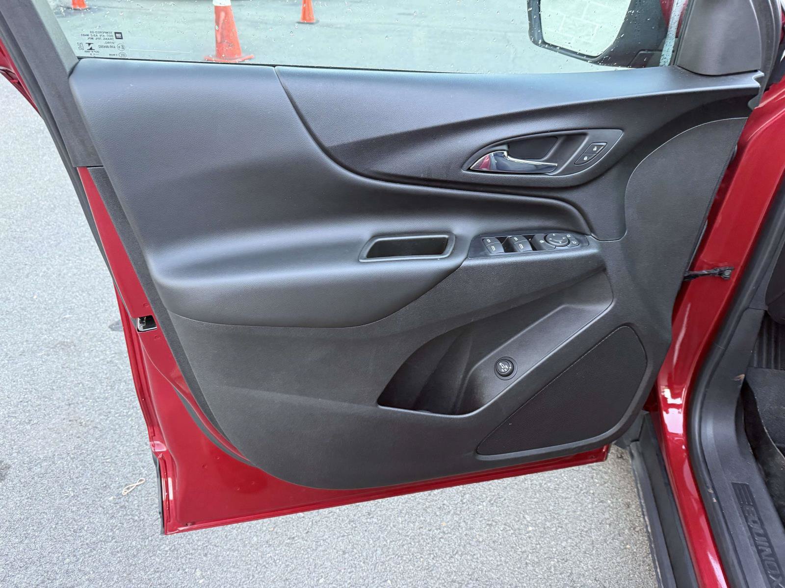 Used 2019 Chevrolet Equinox LT AWD/4WD image 12