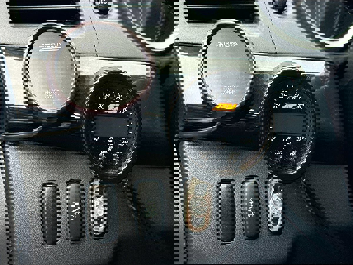 Used 2015 Mitsubishi Lancer Evolution GSR image 10