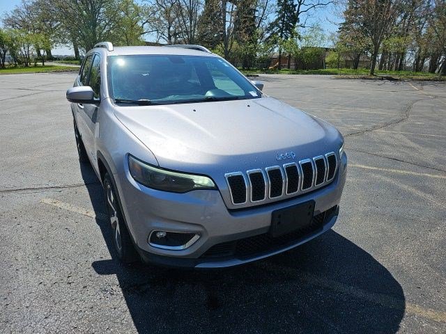 Used 2019 Jeep Cherokee Limited image 8