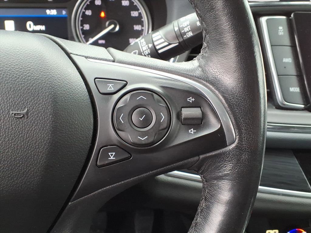 Used 2021 Buick Enclave Premium w/ Sun and Sites Package image 27