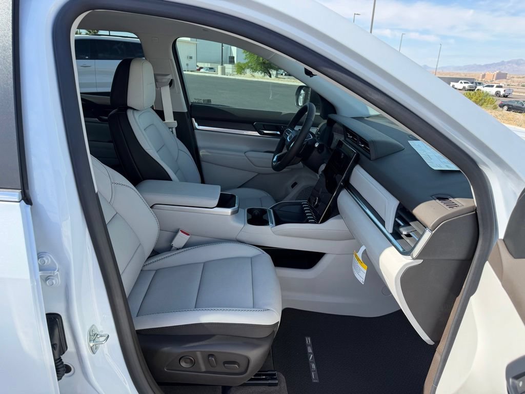 New 2026 GMC Terrain Denali AWD/4WD image 13