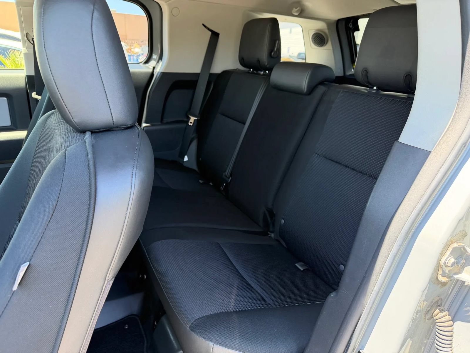 Used 2014 Toyota FJ Cruiser 4WD w/ Upgrade Package image 13