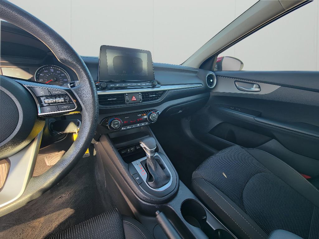 Used 2019 Kia Forte LXS image 17