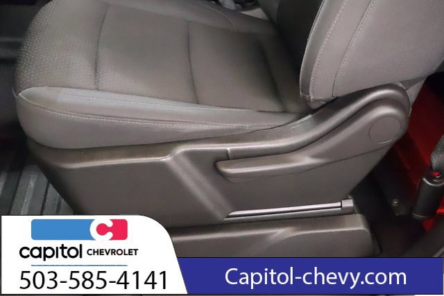 Used 2025 Chevrolet Silverado 1500 W/T RWD image 13