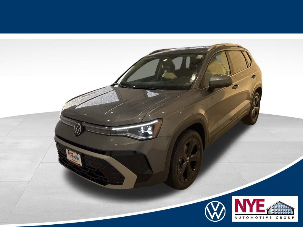 New 2025 Volkswagen Taos SEL image 1
