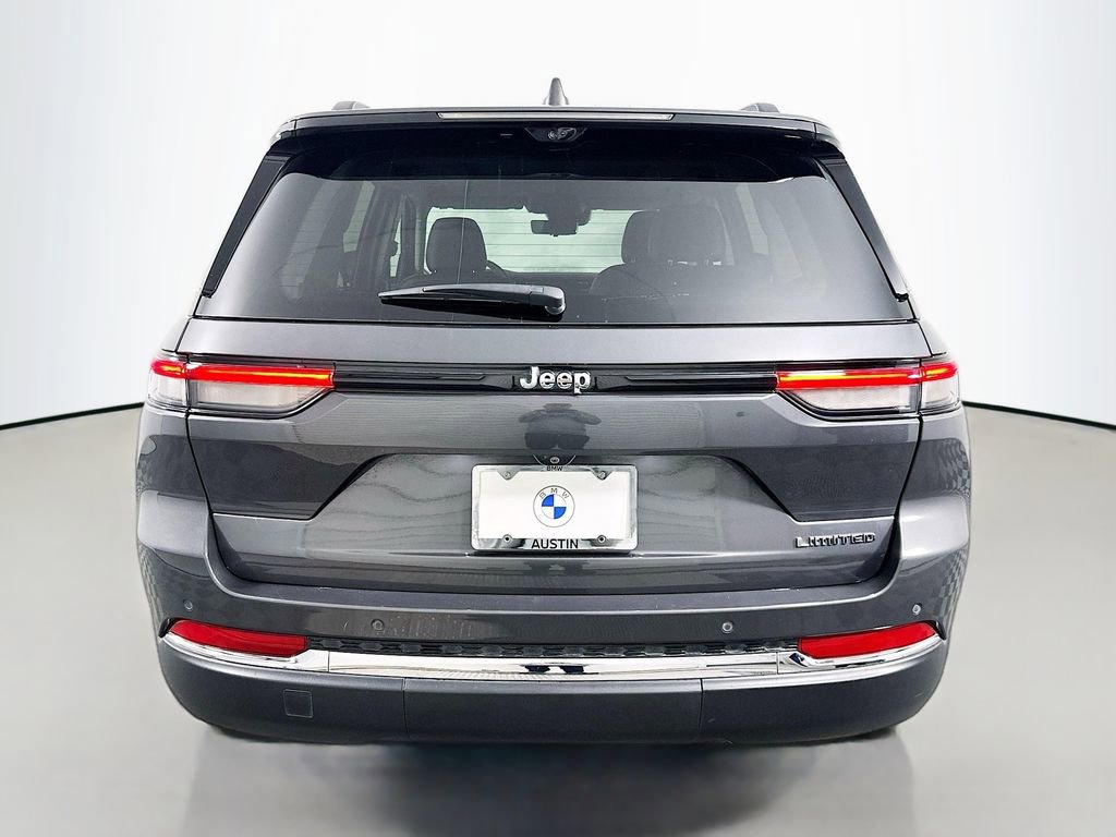 Used 2024 Jeep Grand Cherokee Limited w/ Luxury Tech Group II image 6