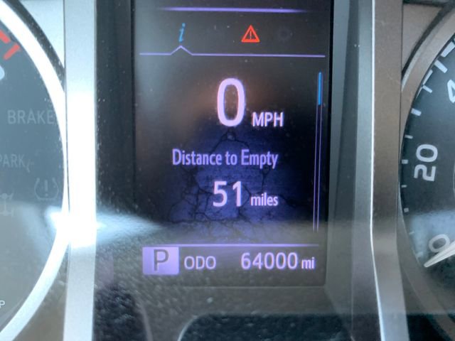 Used 2020 Toyota Tacoma SR5 image 19