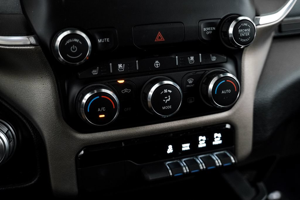 Used 2021 RAM 1500 Laramie RWD image 25