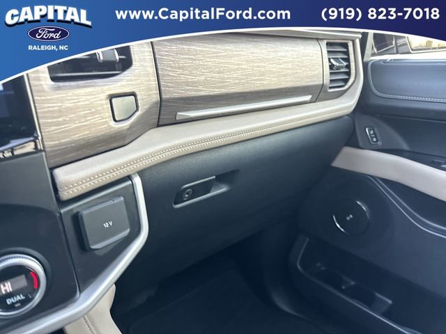 Certified 2024 Ford Expedition Limited image 27