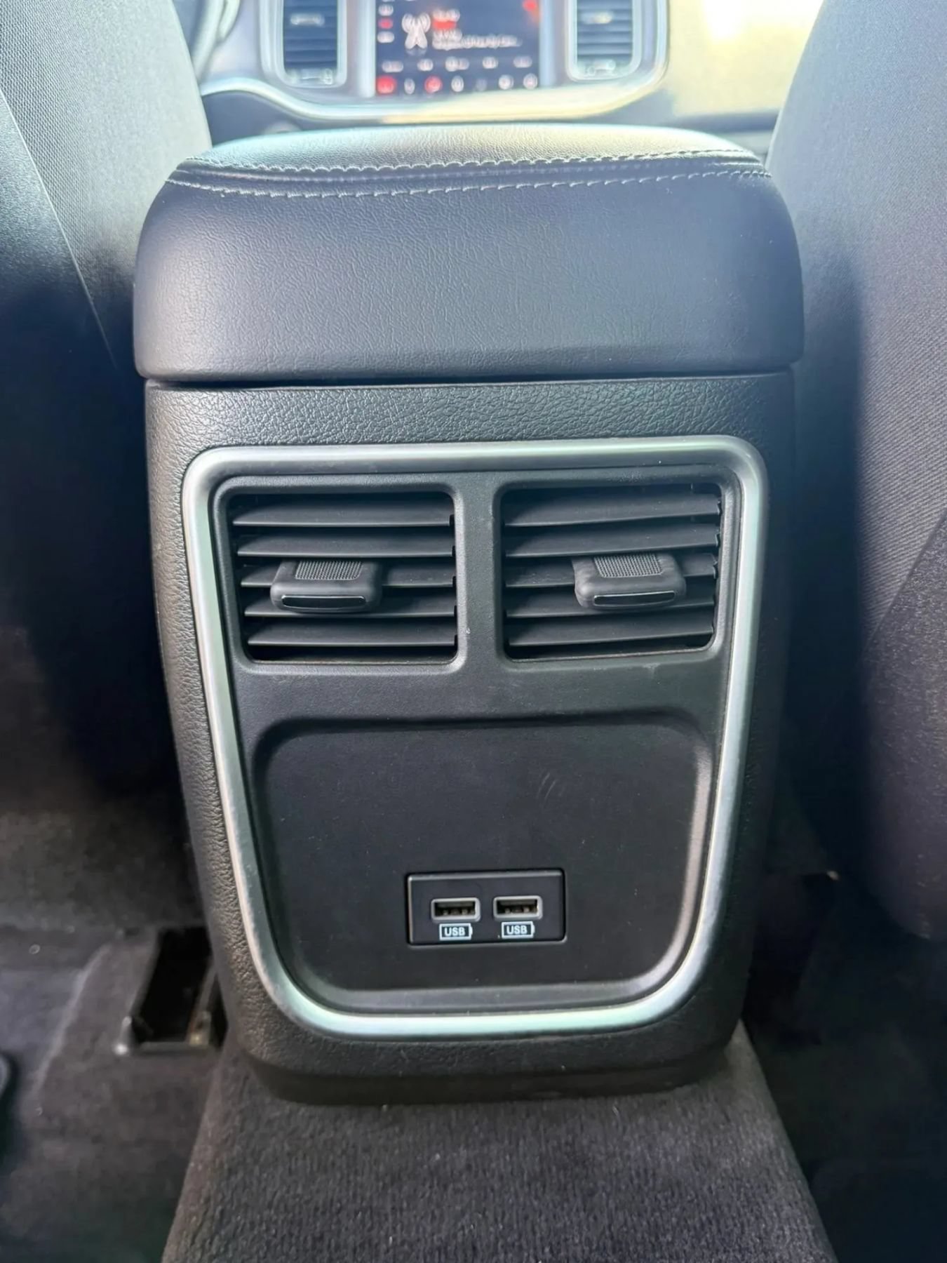 Used 2018 Dodge Charger R/T Scat Pack RWD image 12