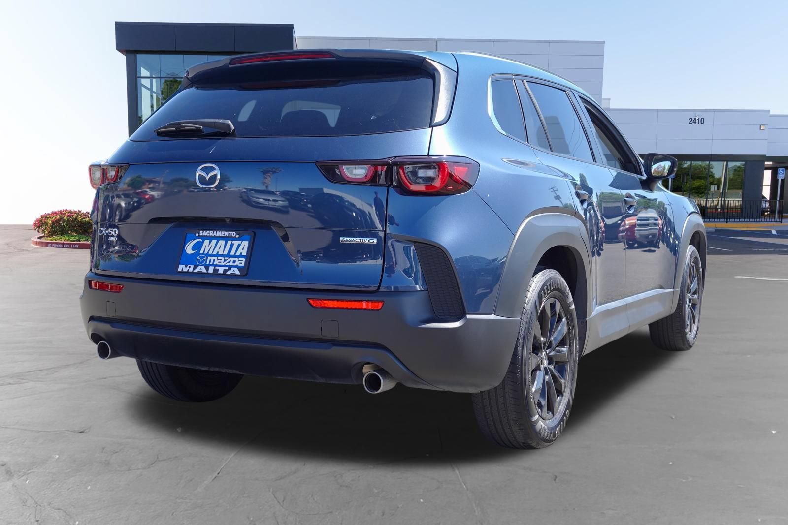 Used 2024 MAZDA CX-50 AWD 2.5 S w/ Select Package image 3